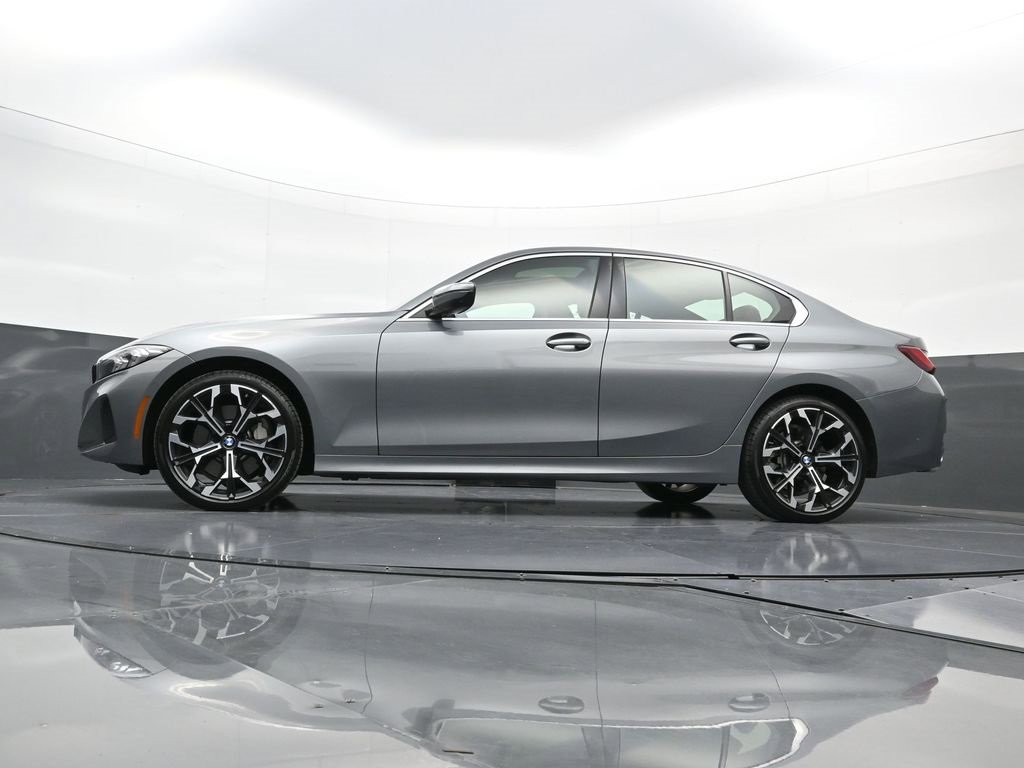 Used 2025 BMW 330i xDrive Sedan image 23