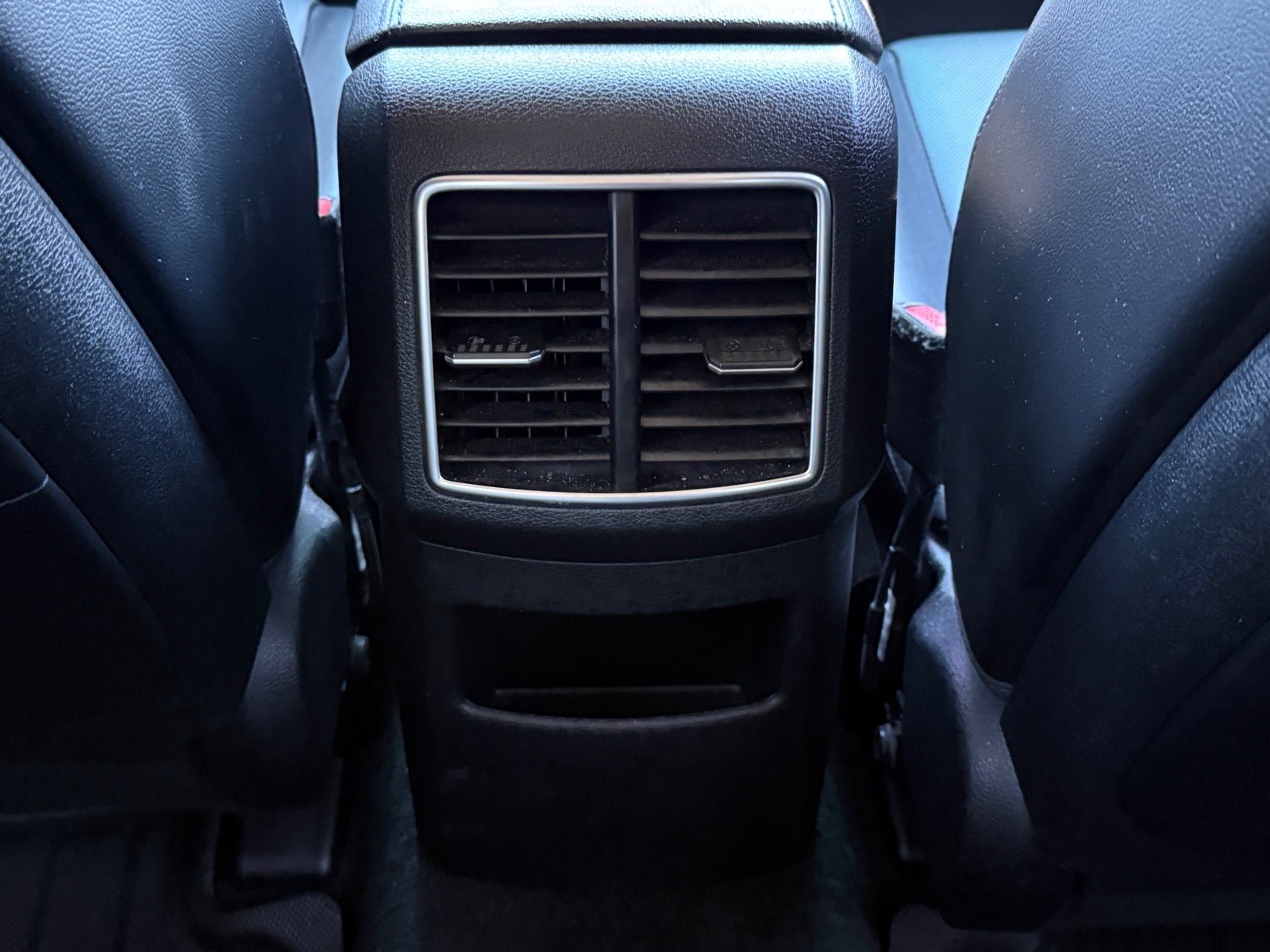 Used 2024 Kia Sportage EX FWD image 14