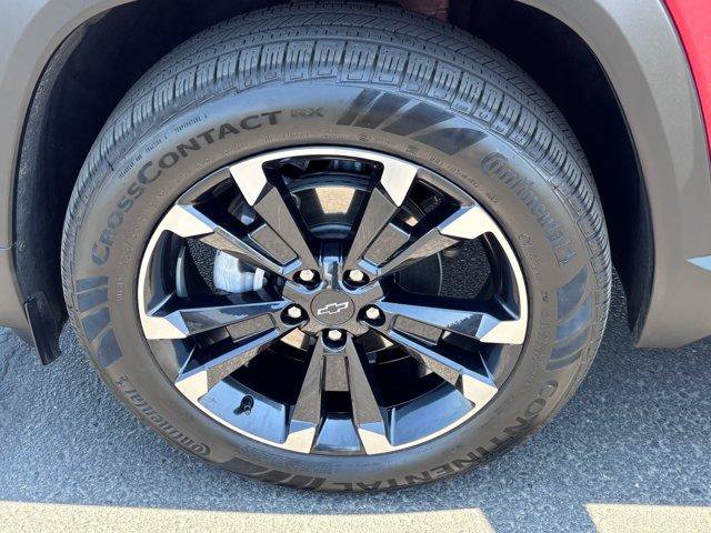 Used 2025 Chevrolet Equinox RS w/ Convenience Package III AWD/4WD image 10
