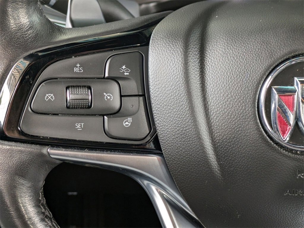 Used 2024 Buick Enclave Premium image 20