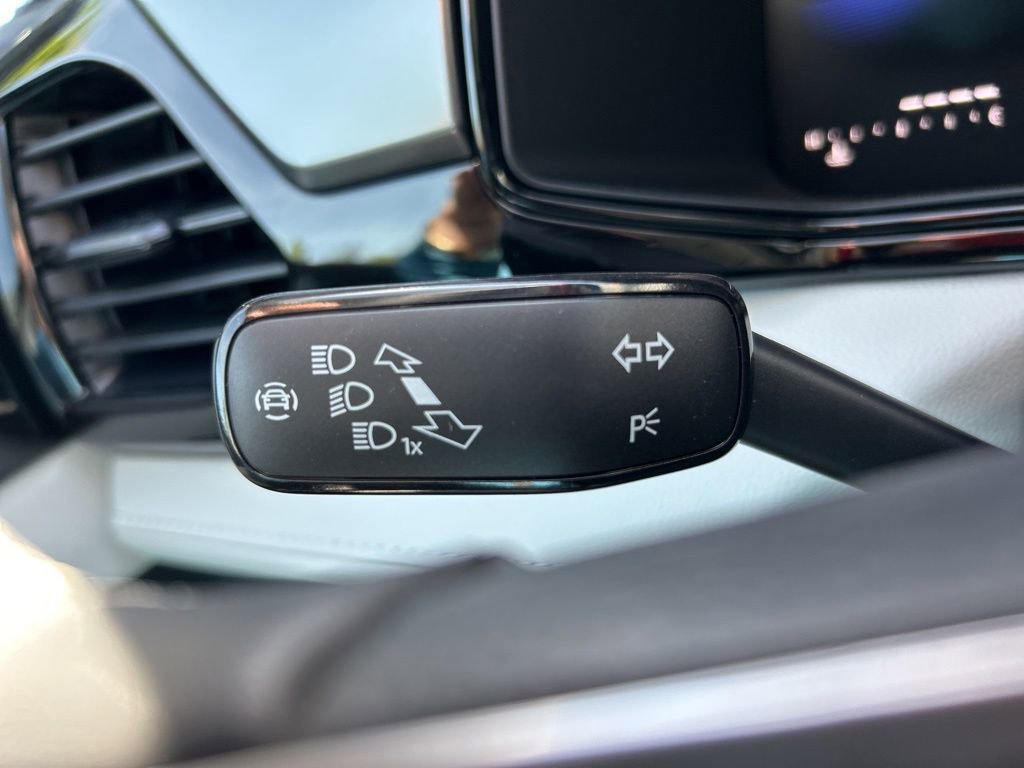 New 2026 Volkswagen Taos S image 27