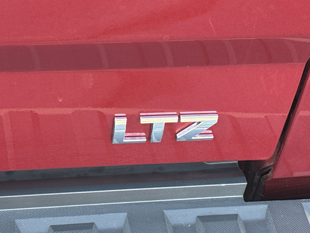 Used 2017 Chevrolet Silverado 1500 LTZ Z71 w/ LTZ Plus Package image 10