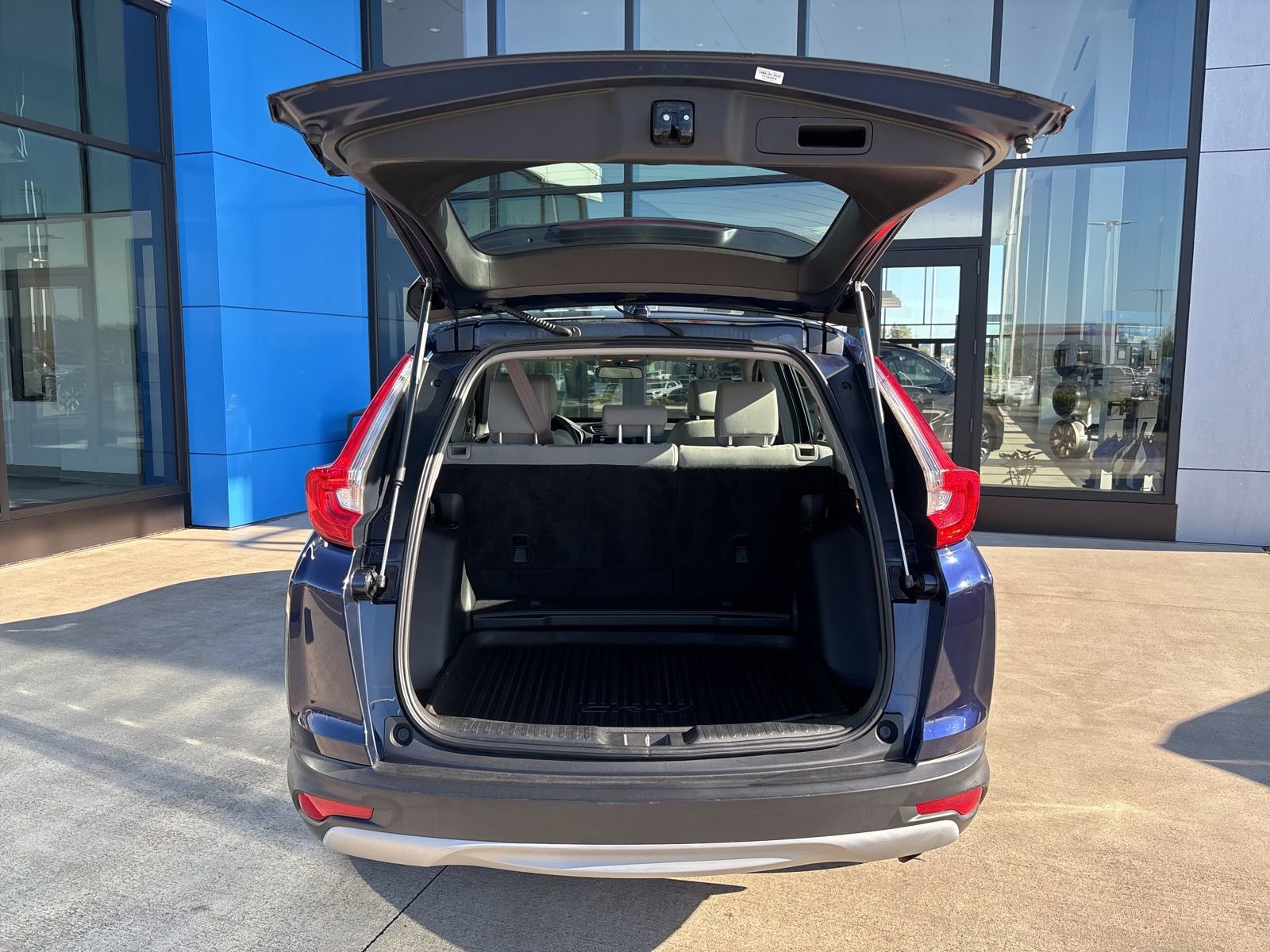 Used 2018 Honda CR-V LX image 13