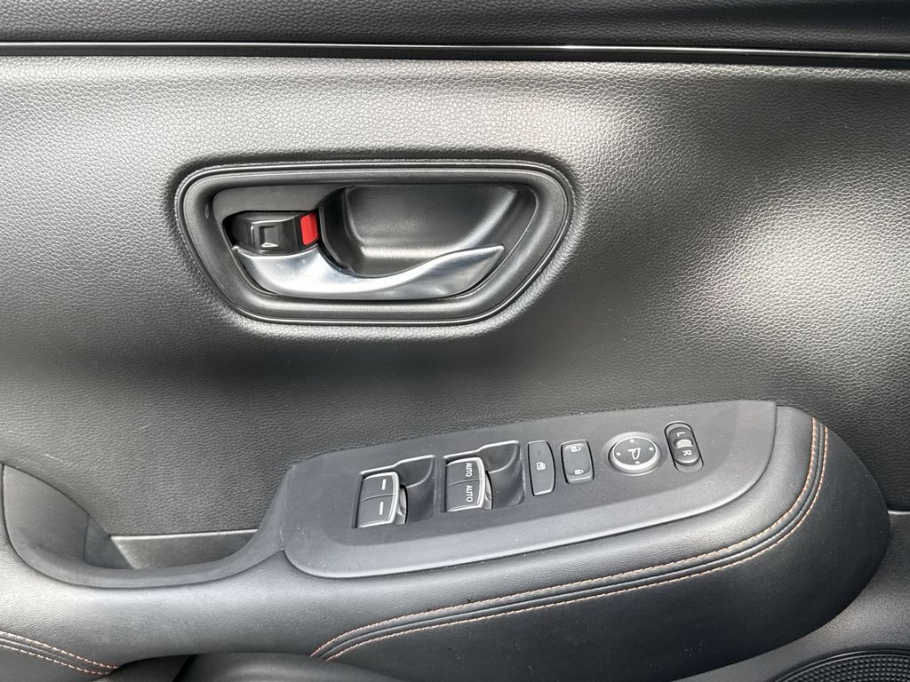 Used 2024 Honda HR-V Sport image 15