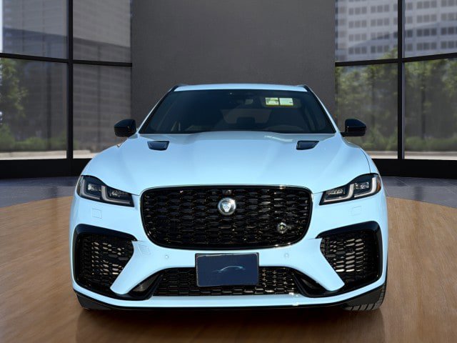 New 2026 Jaguar F-PACE SVR 575 Edition AWD/4WD image 10