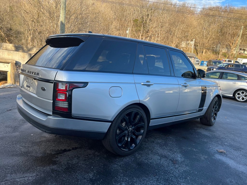 Used 2016 Land Rover Range Rover Supercharged image 32
