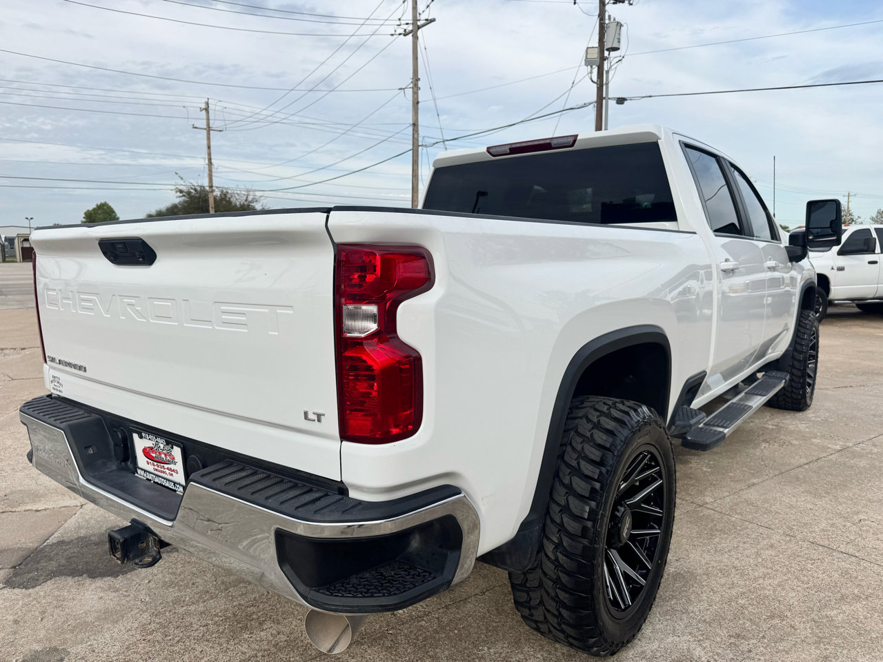 Used 2024 Chevrolet Silverado 2500 LT image 6