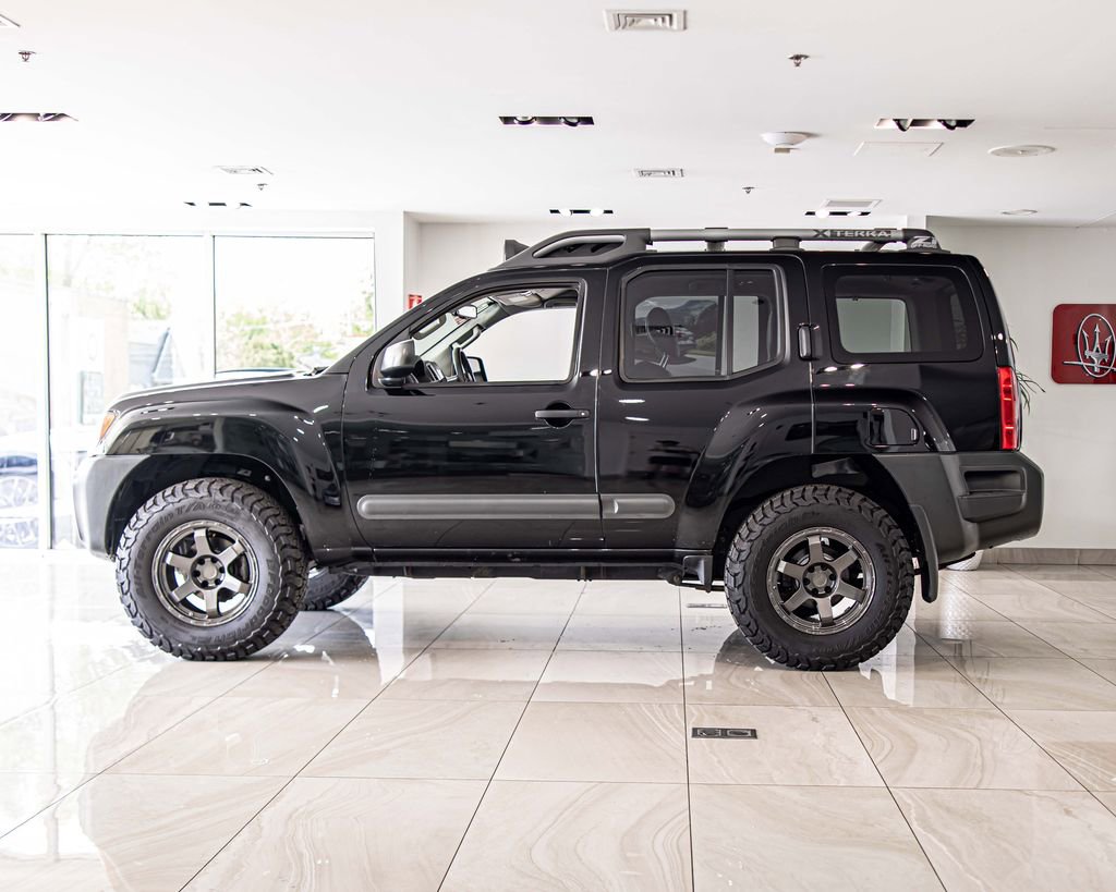 Used 2015 Nissan Xterra PRO-4X w/ Pro-4x Leather Package AWD/4WD image 6