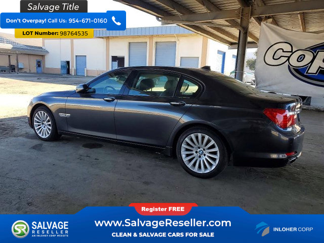 Used 2012 BMW 750Li RWD image 3