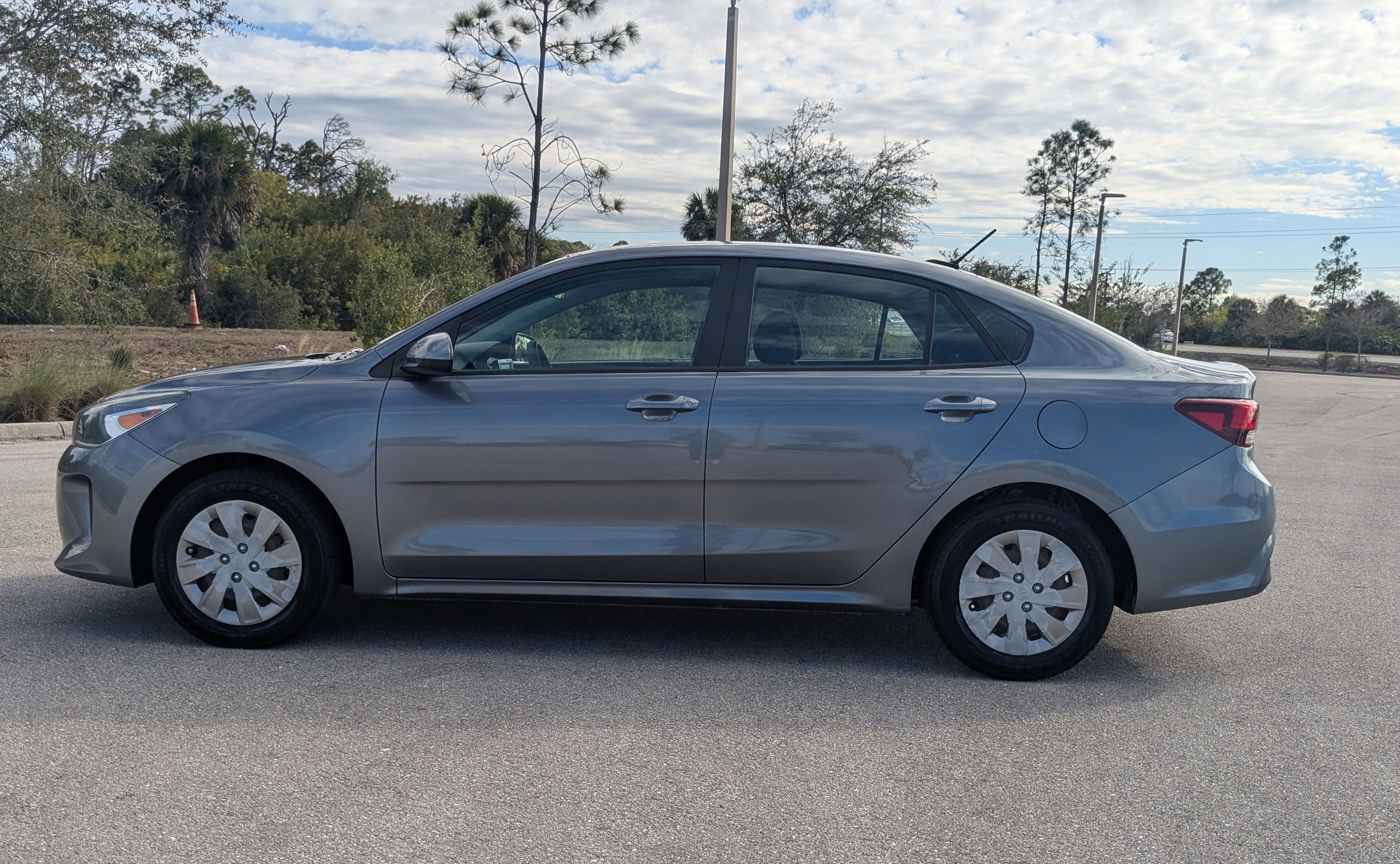 Used 2019 Kia Rio S image 7