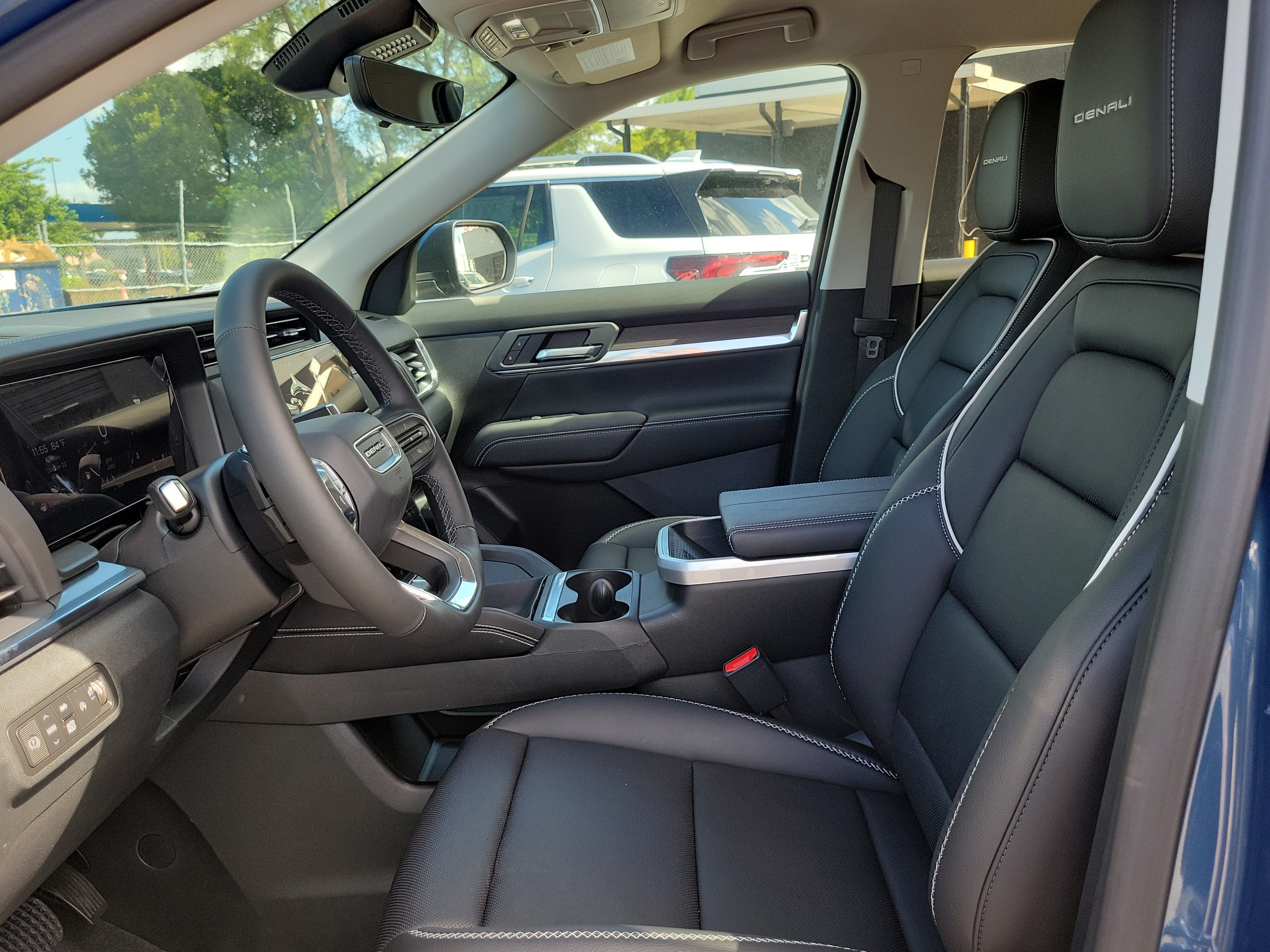 New 2027 GMC Terrain Denali w/ LPO, Floor Liner Package AWD/4WD image 8