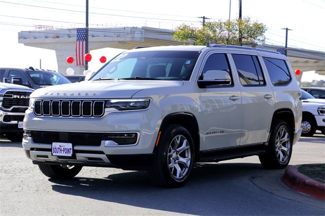 Used 2022 Jeep Wagoneer Series II image 7