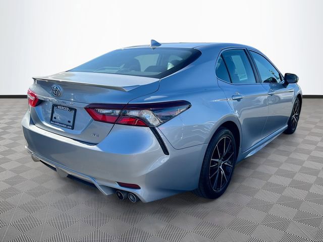 Used 2022 Toyota Camry SE image 7