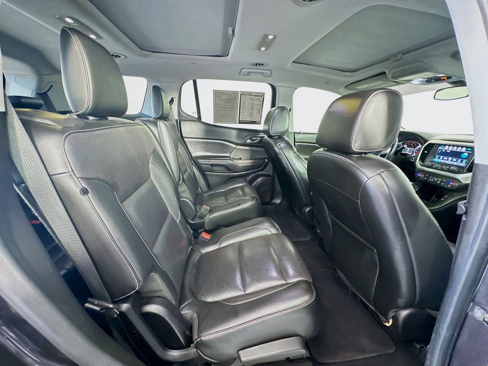 Used 2019 GMC Acadia SLT FWD image 31