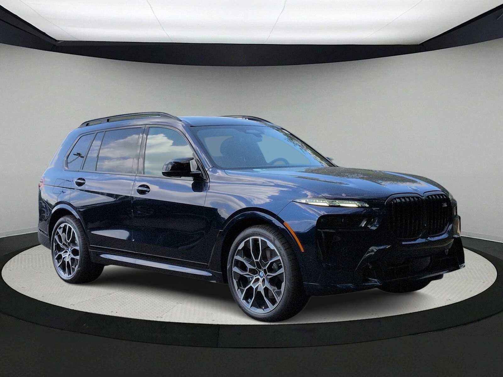 New 2027 BMW X7 M60i AWD/4WD image 2