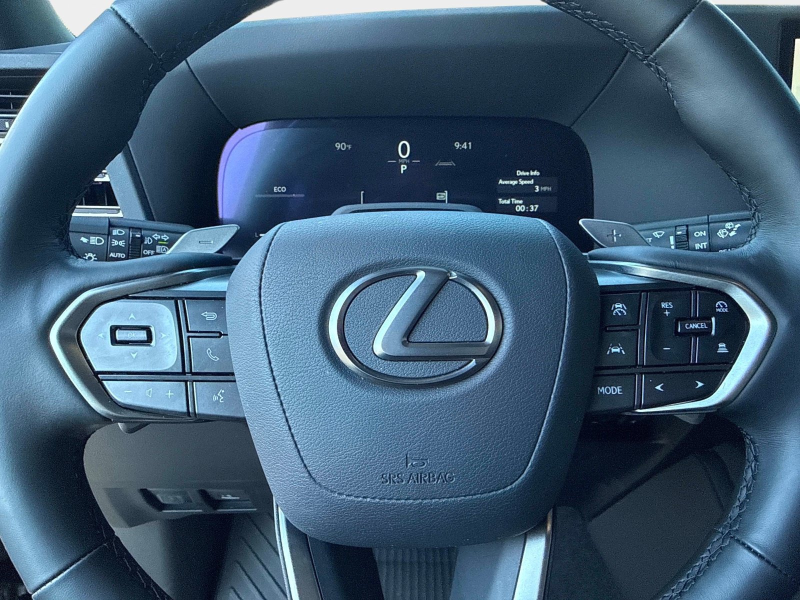 Used 2025 Lexus GX 550 w/ Accessory Package (Z1) AWD/4WD image 25