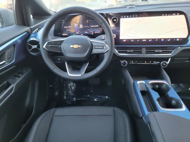 New 2026 Chevrolet Equinox EV LT AWD/4WD image 11