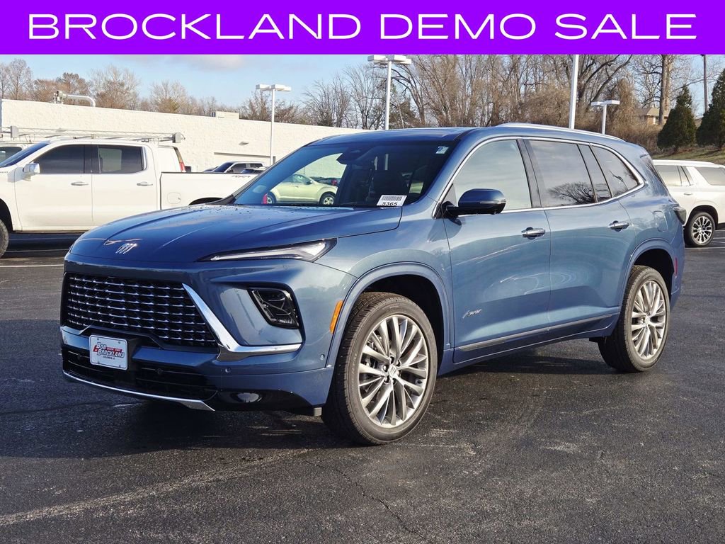 New 2026 Buick Enclave Avenir w/ Super Cruise Package image 7