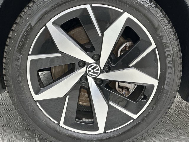 Used 2023 Volkswagen ID.4 Pro S AWD/4WD image 11