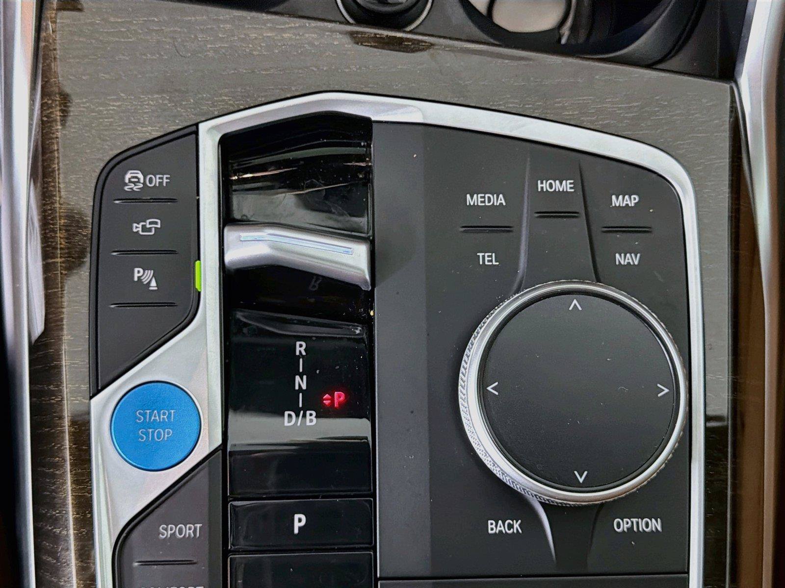 Used 2024 BMW i4 eDrive35 w/ Convenience Package RWD image 16