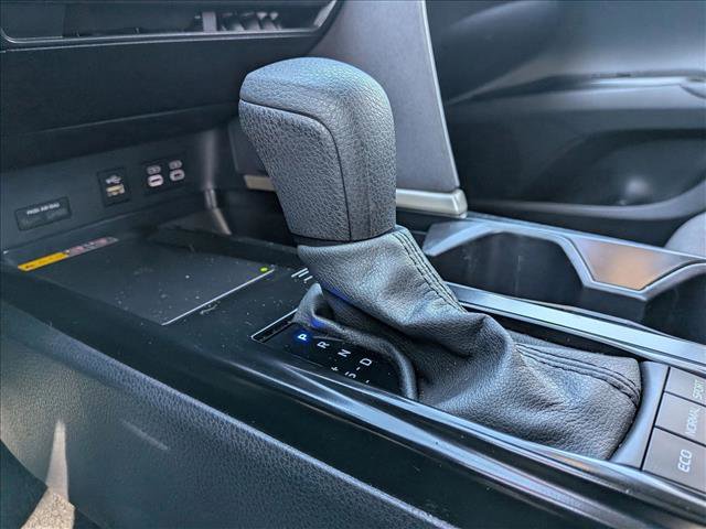 Used 2025 Toyota Camry LE FWD image 15