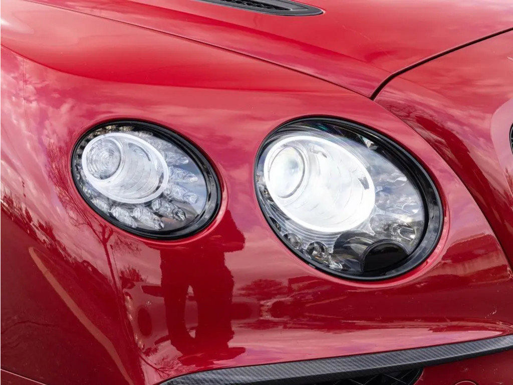 Used 2018 Bentley Continental GT Supersports image 16