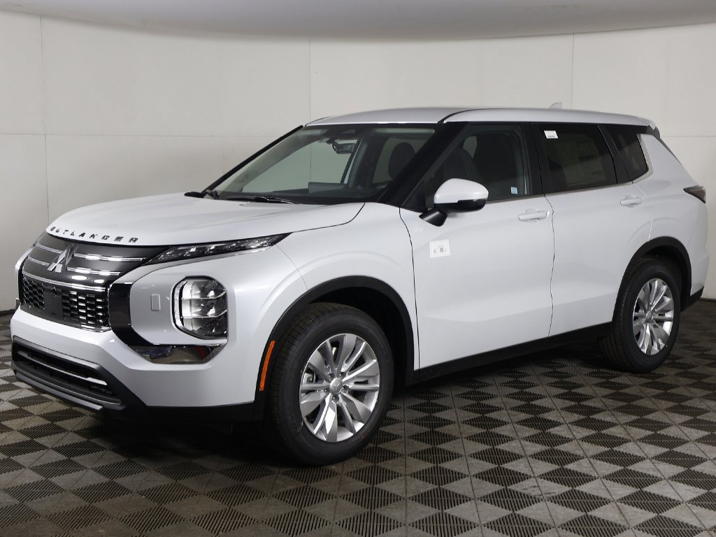 New 2026 Mitsubishi Outlander ES AWD/4WD image 9