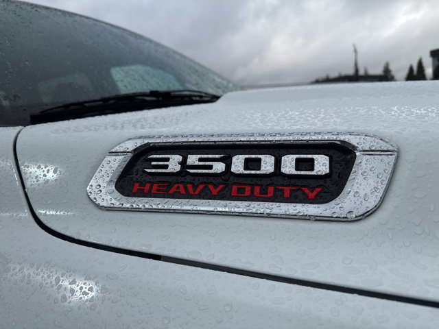 Used 2024 RAM 3500 Big Horn AWD/4WD image 10