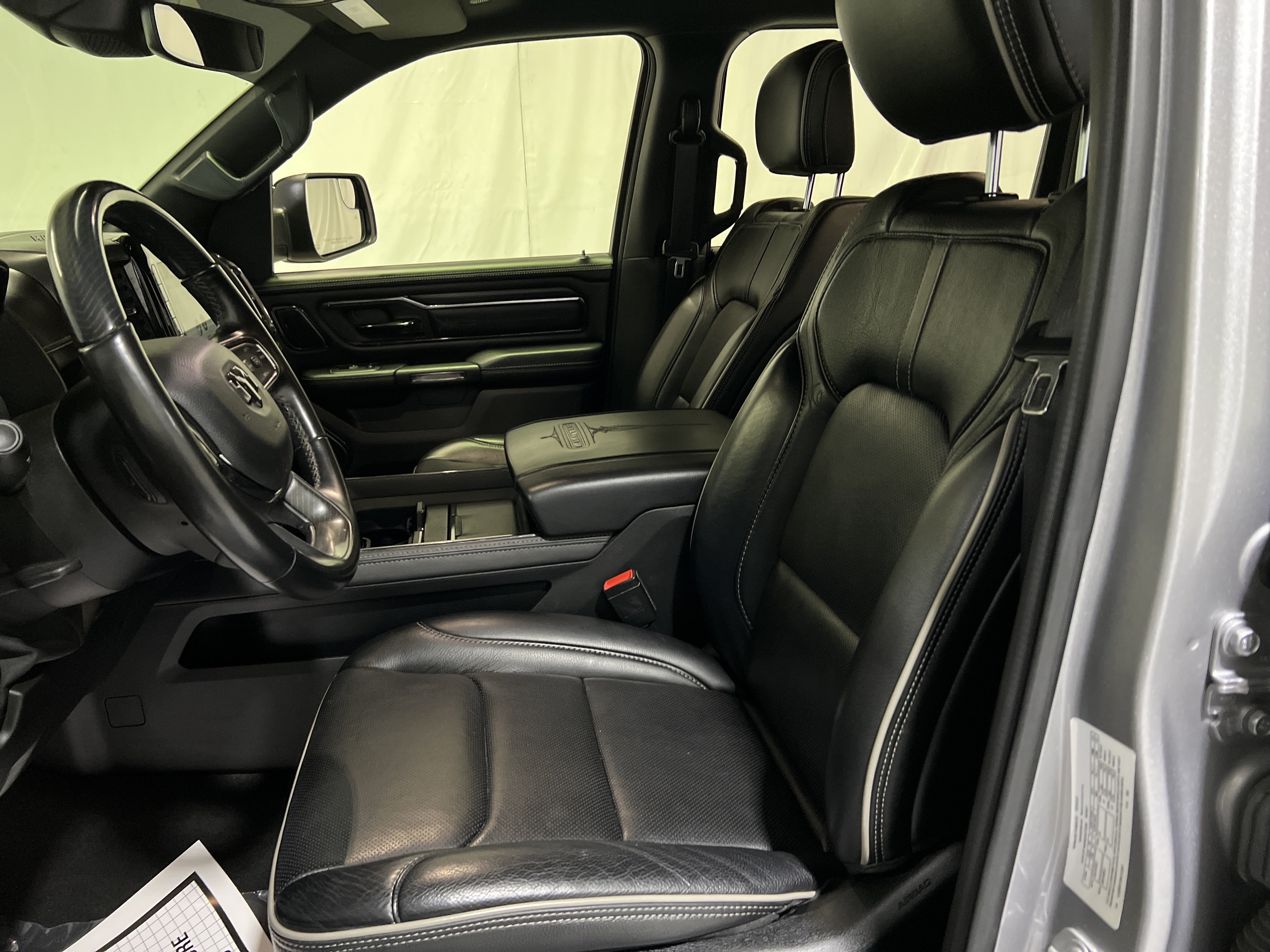 Used 2022 RAM 1500 Limited w/ Night Edition AWD/4WD image 22