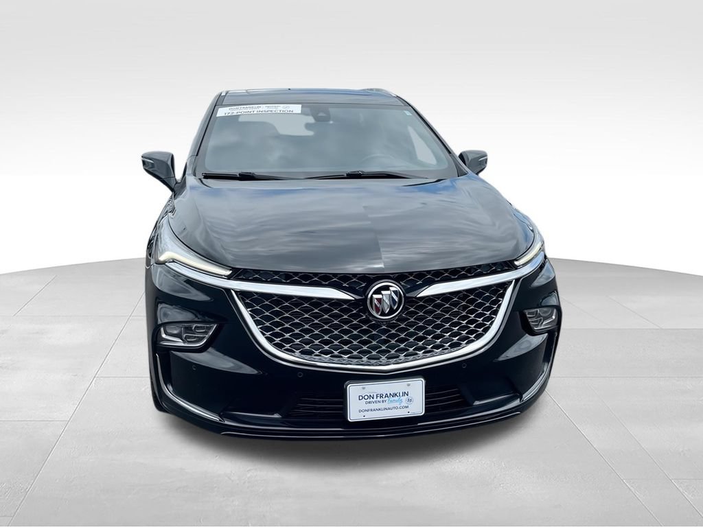 Used 2023 Buick Enclave Avenir w/ Avenir Technology Package AWD/4WD image 4