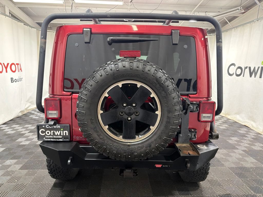 Used 2012 Jeep Wrangler Unlimited Sahara AWD/4WD image 7
