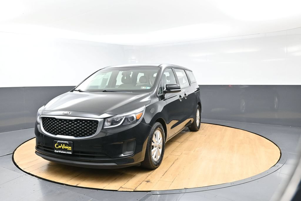 Used 2018 Kia Sedona L FWD image 6