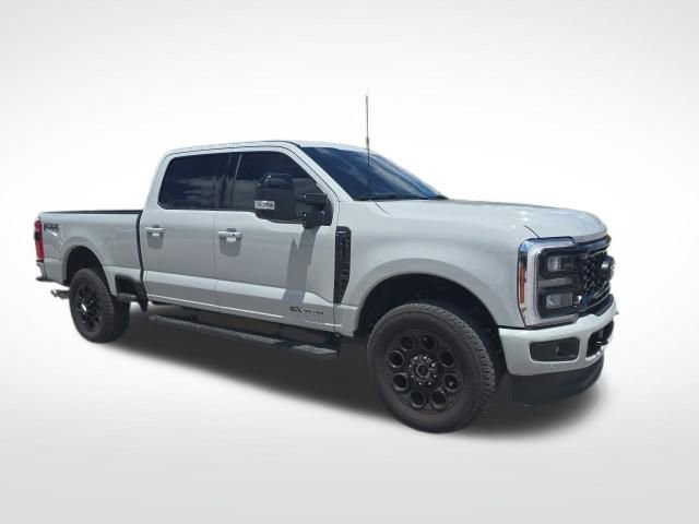 Used 2025 Ford F250 Lariat w/ Lariat Ultimate Package AWD/4WD video 1
