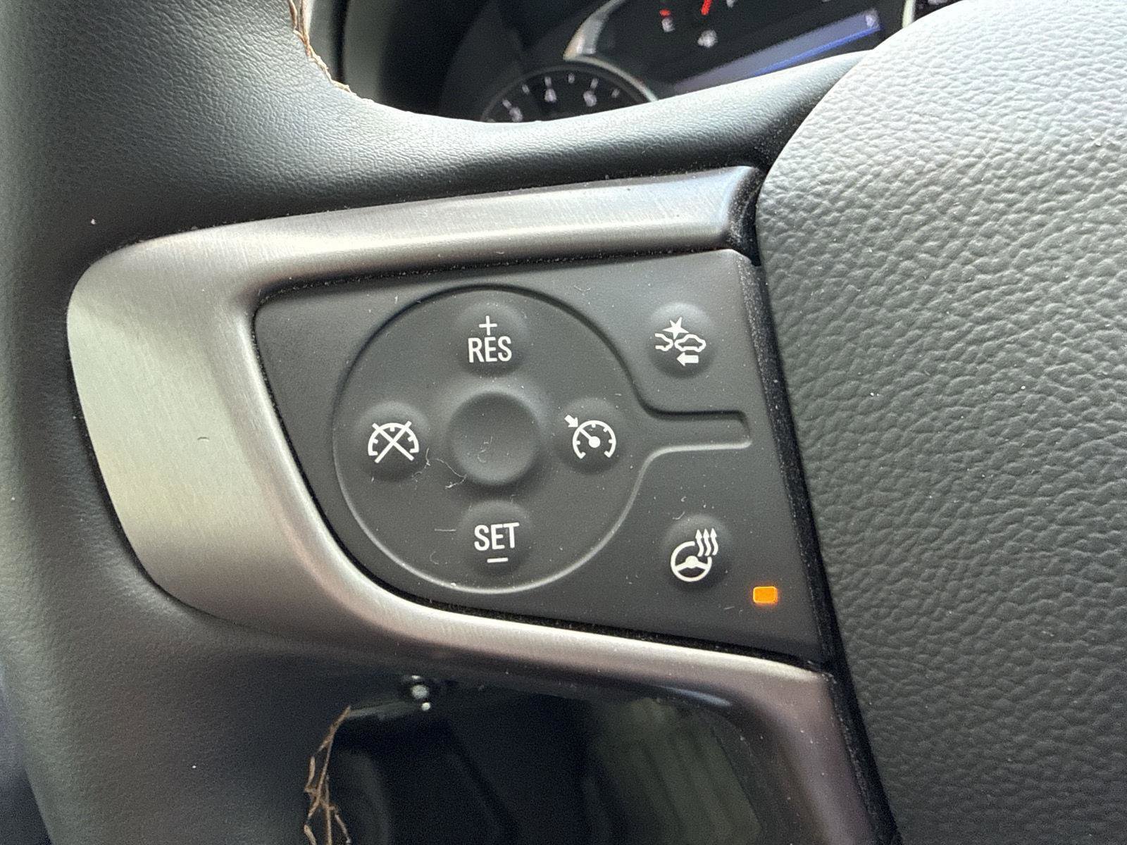 Used 2024 GMC Terrain AT4 image 21