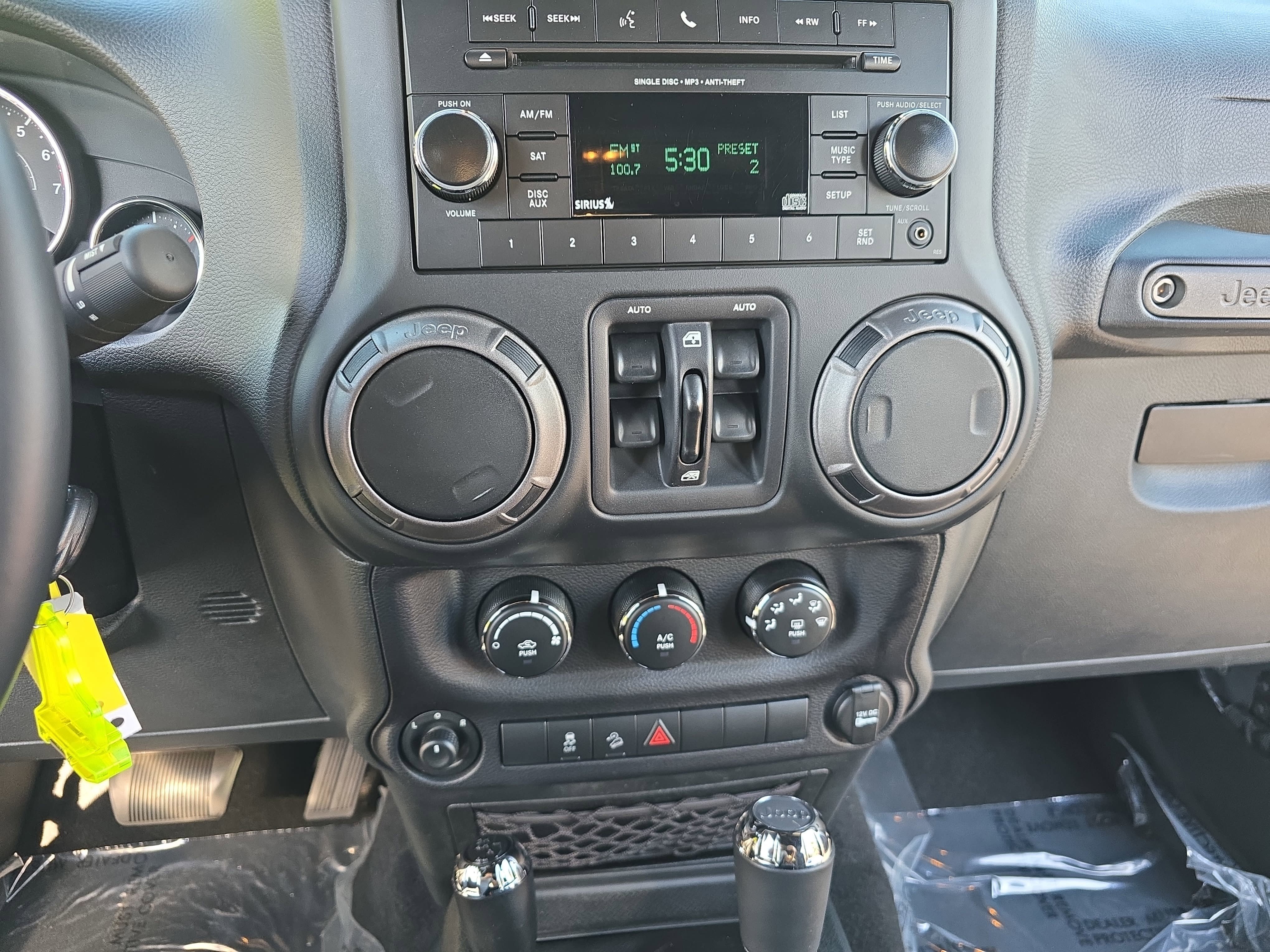 Used 2018 Jeep Wrangler Unlimited Sport S AWD/4WD image 19