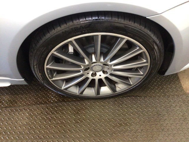 Used 2015 Mercedes-Benz S 550 4MATIC Sedan image 31