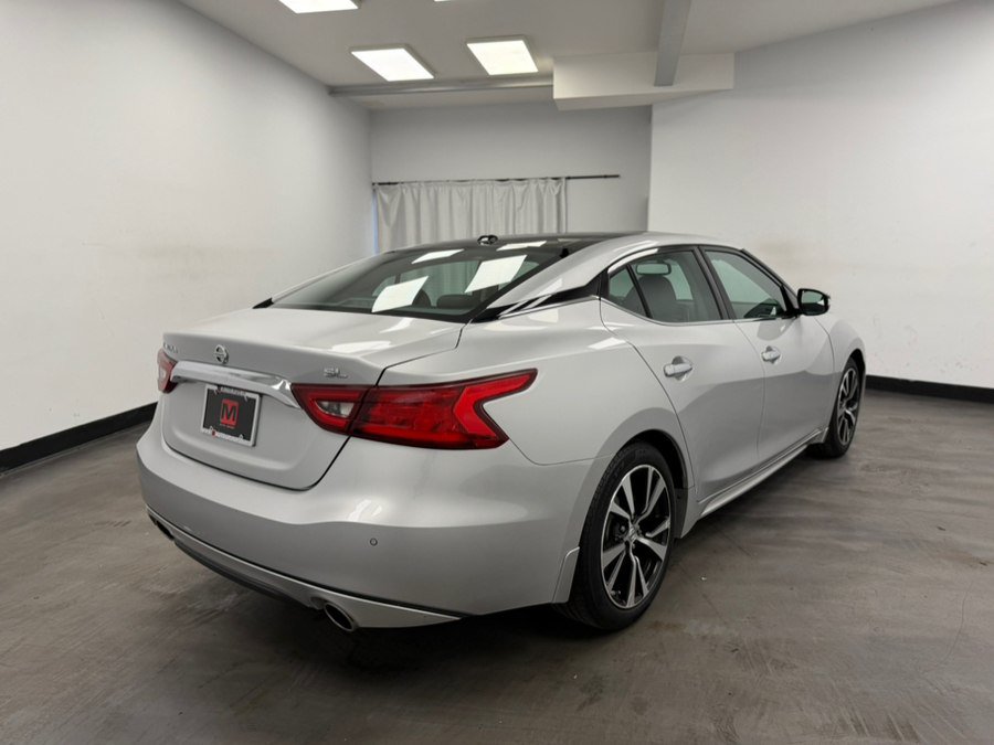 Used 2017 Nissan Maxima 3.5 SL FWD image 9