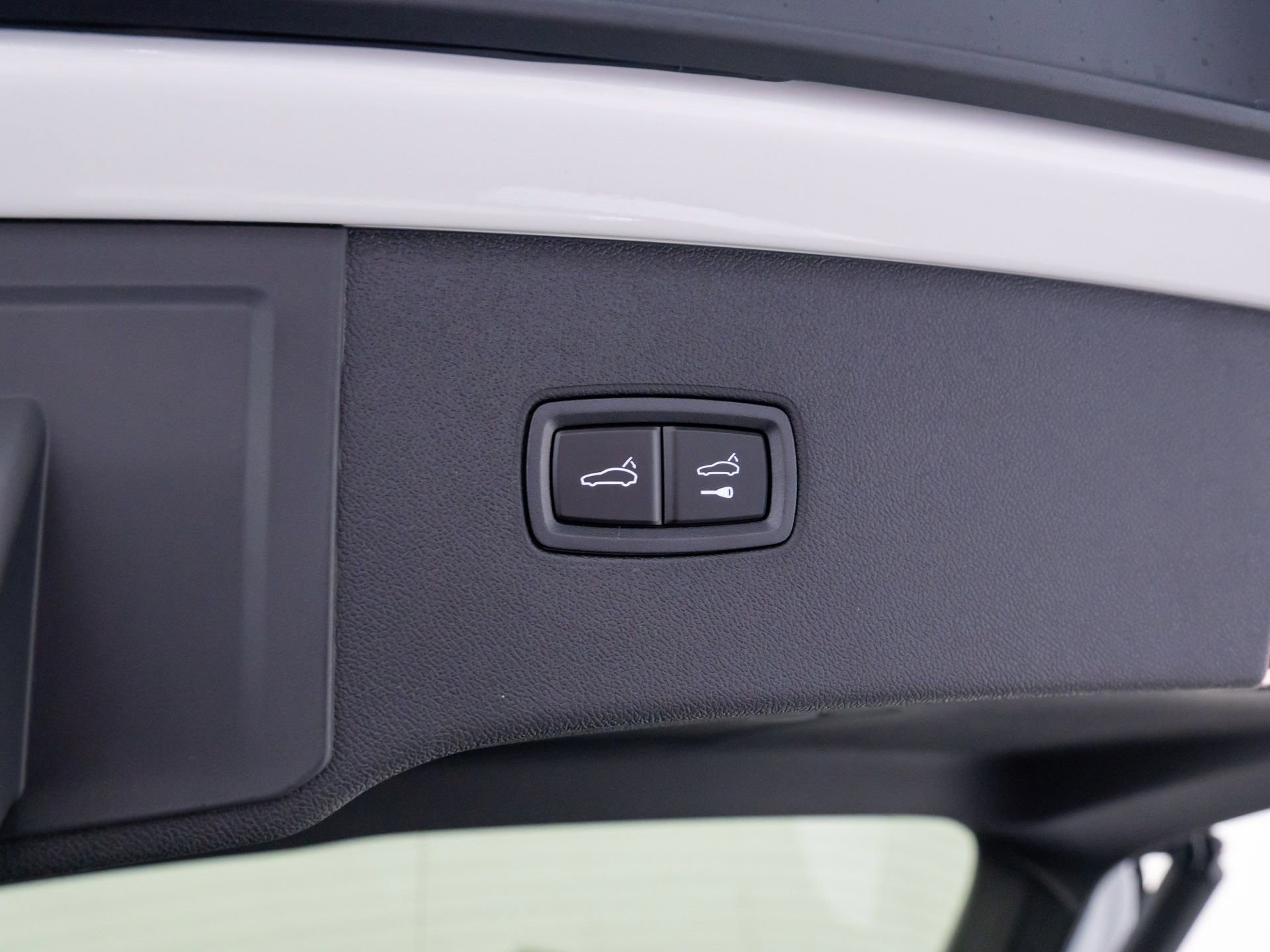 New 2026 Porsche Cayenne S image 35