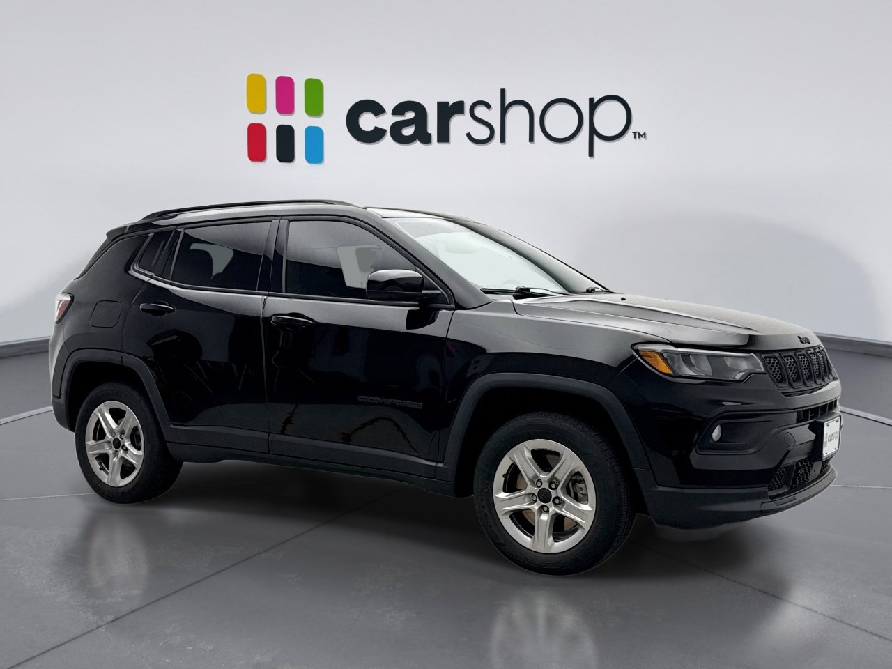 Used 2023 Jeep Compass Latitude w/ Sun and Sound Group AWD/4WD image 7