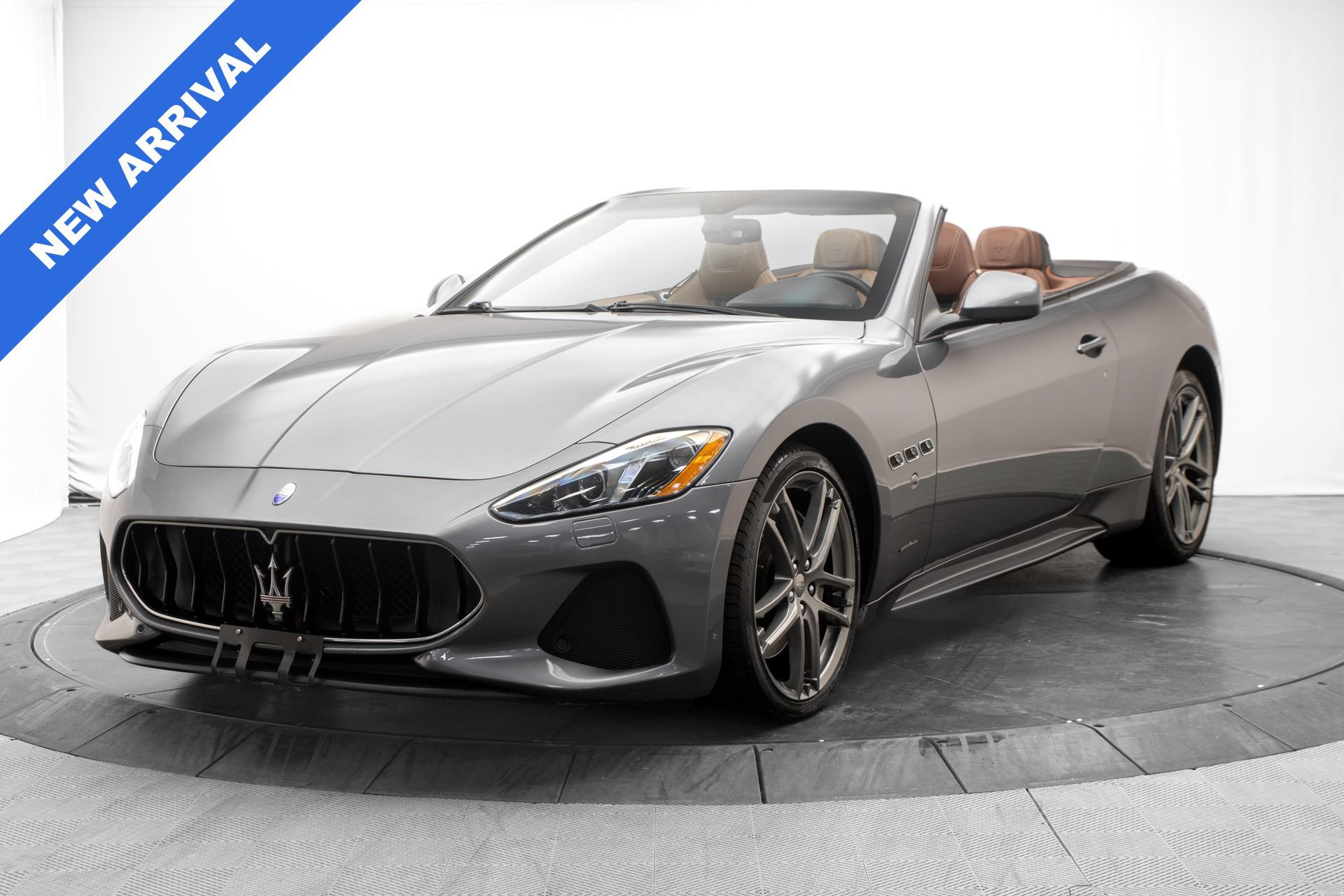Used 2018 Maserati GranTurismo MC RWD image 7