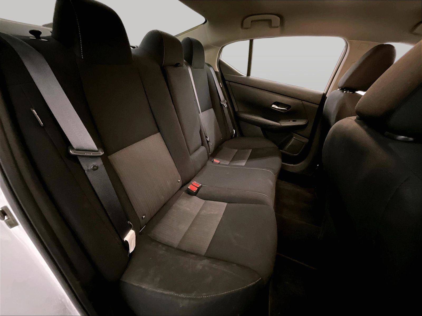 Used 2021 Nissan Sentra SV FWD image 27