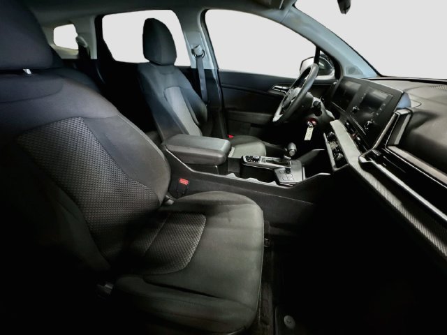 Certified 2024 Kia Sportage LX AWD/4WD image 27