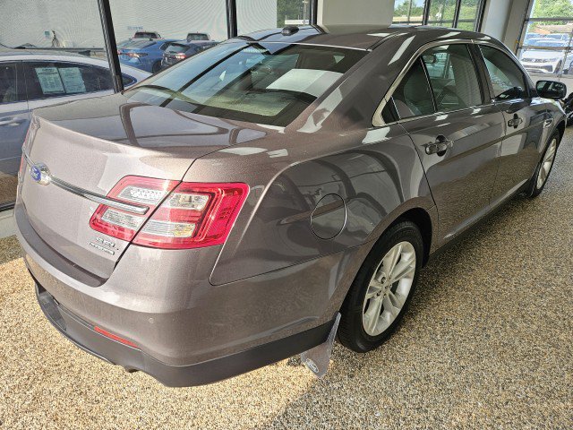 Used 2014 Ford Taurus SEL w/ Equipment Group 201A FWD image 2