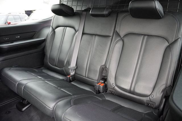 Used 2022 Jeep Wagoneer Series III w/ Premium Group I image 24