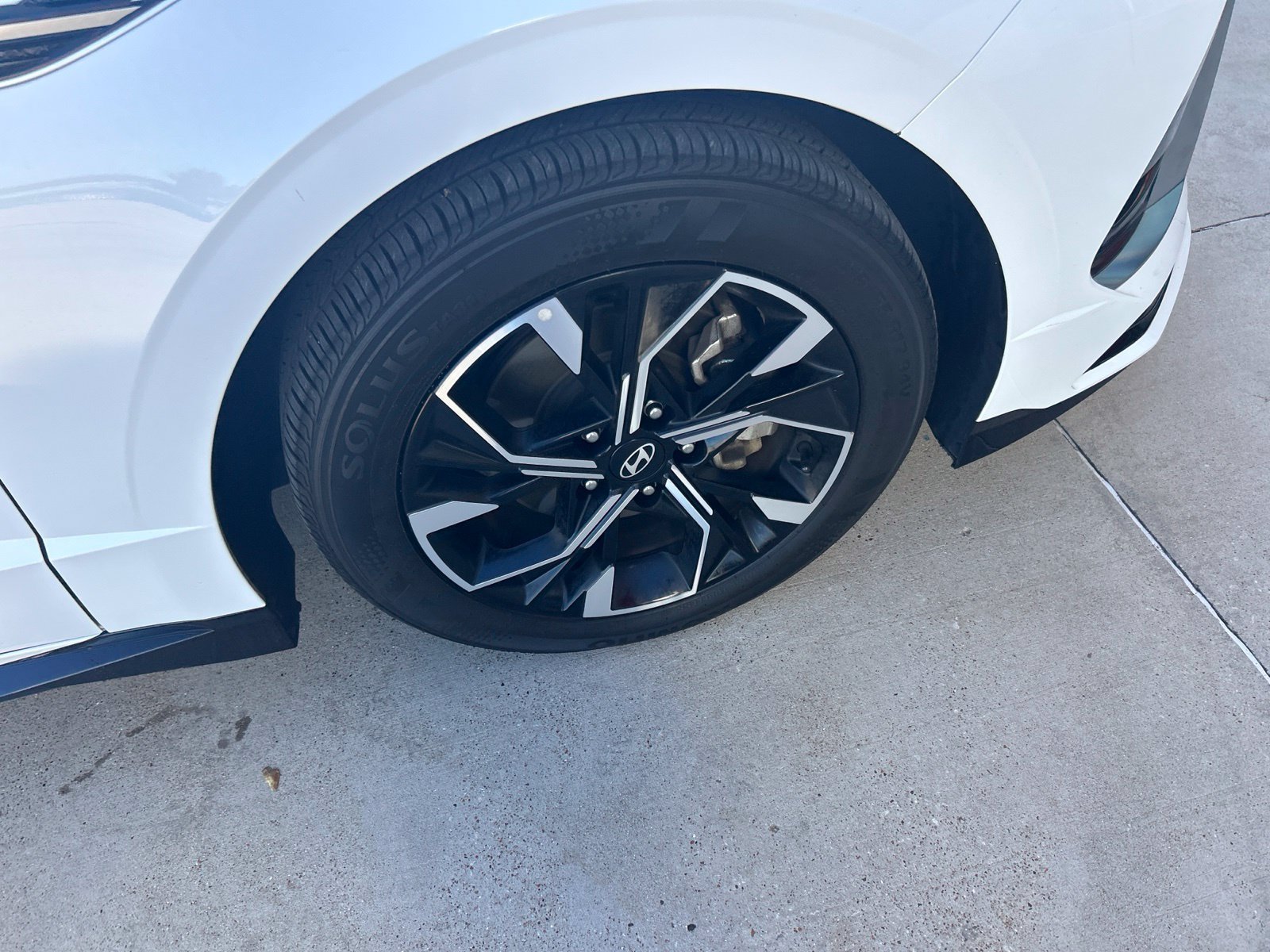 Used 2025 Hyundai Sonata SEL FWD image 6