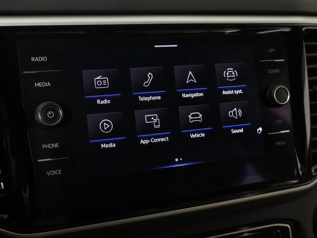 Used 2022 Volkswagen Atlas Cross Sport SE image 45