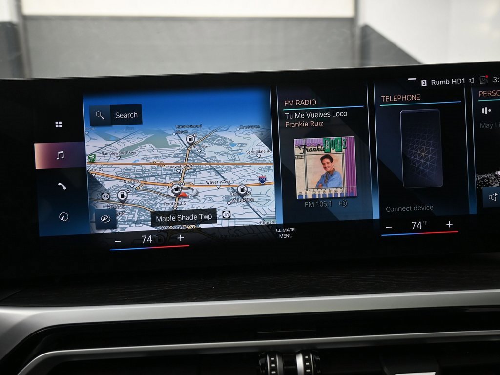 Used 2024 BMW 330i xDrive Sedan w/ Premium Package image 13