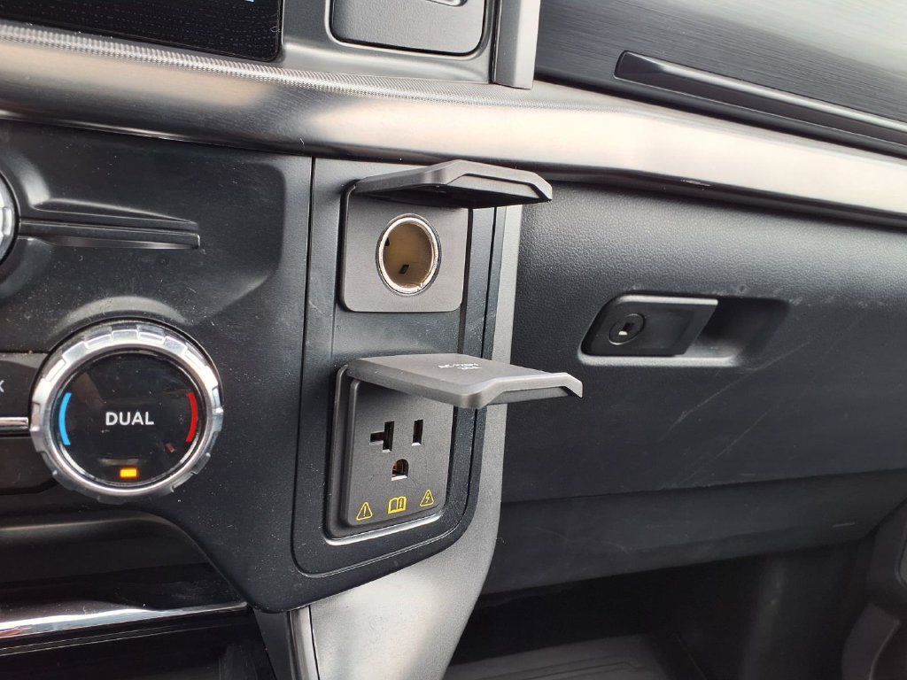 Used 2024 Ford F150 Lariat w/ Equipment Group 502A High AWD/4WD image 34