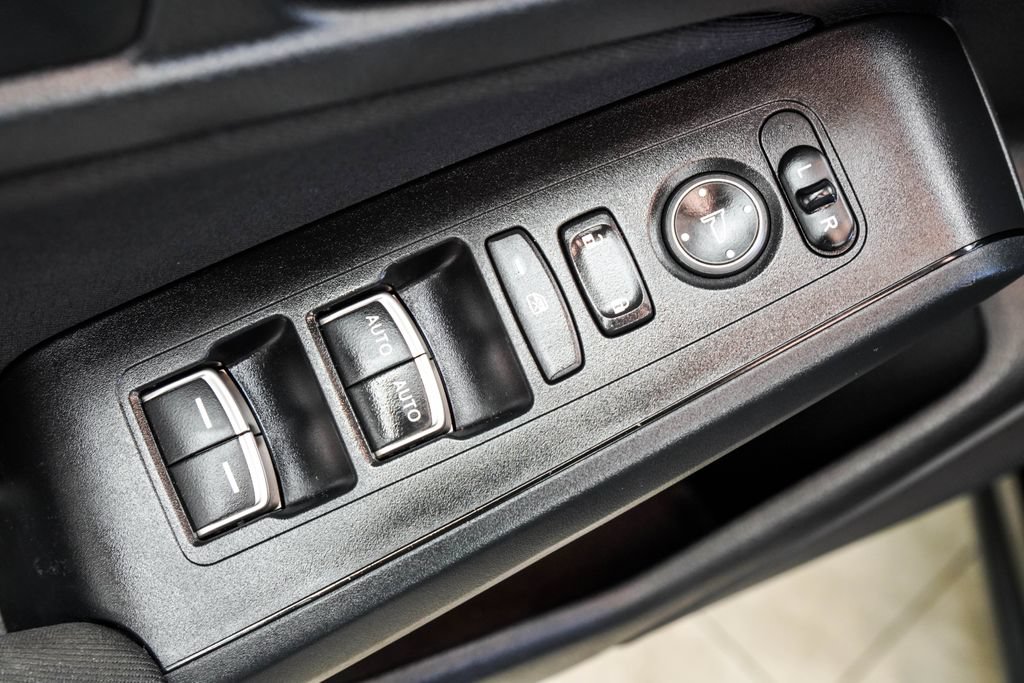 Used 2023 Honda Civic LX image 41