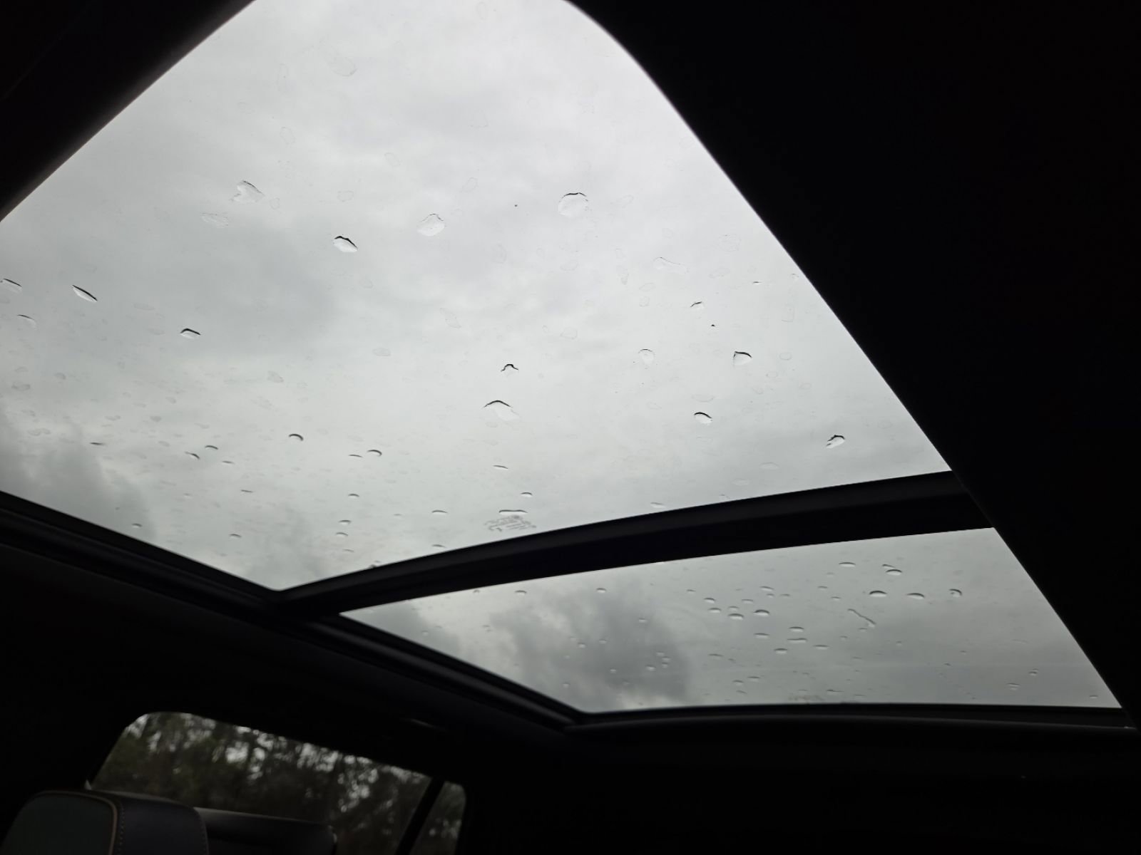 New 2026 GMC Yukon AT4 w/ AT4 Premium Plus Package image 3